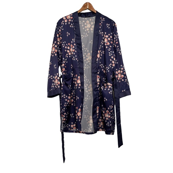 Morgan Lane x FabFitFun Floral Allie Kimono‎ Robe Size S/M - Picture 3 of 5
